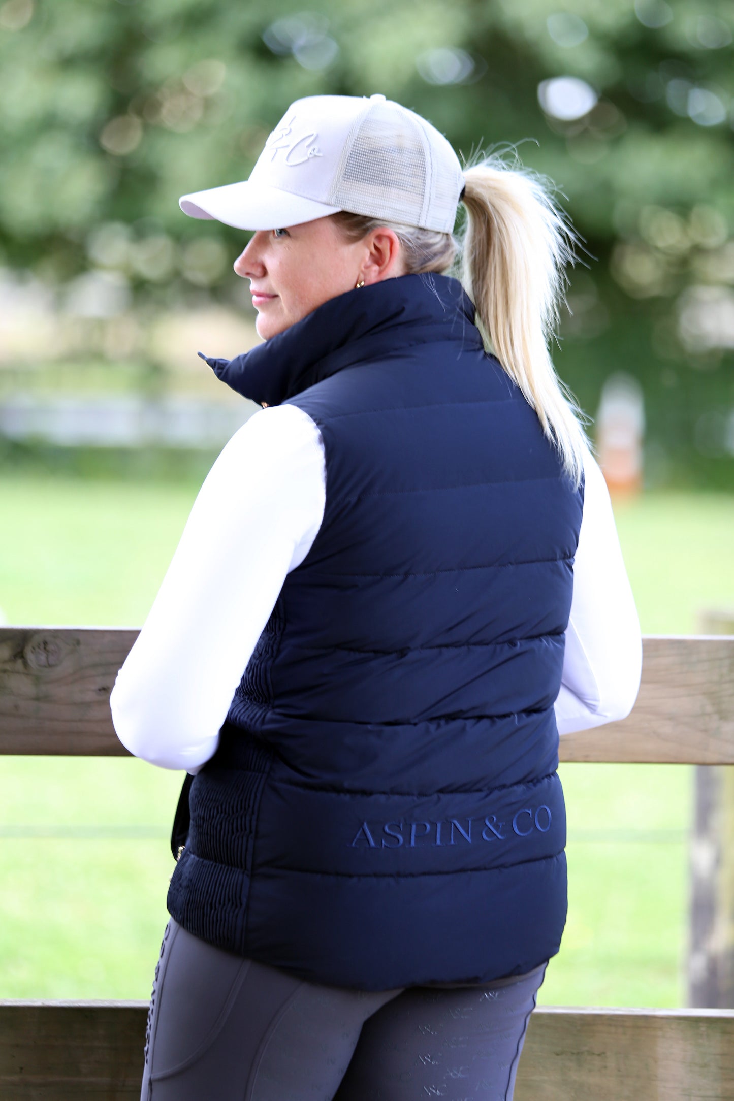Aspin & Co Luxury Vest