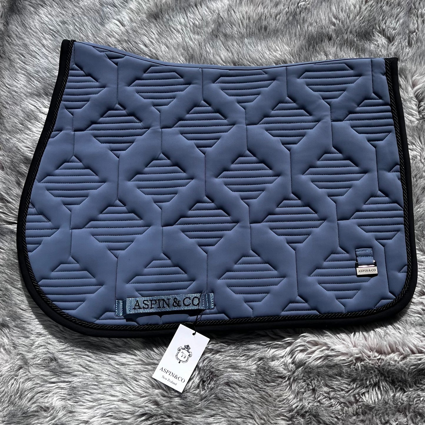 Ultra Comfort Saddle Blanket Jumping