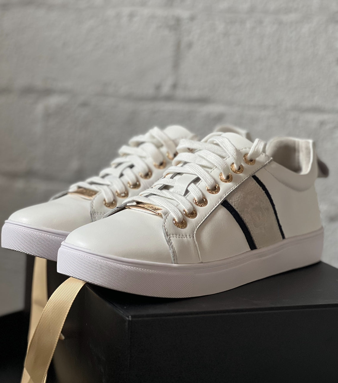 Aspin & Co Leather & Suede Sneakers