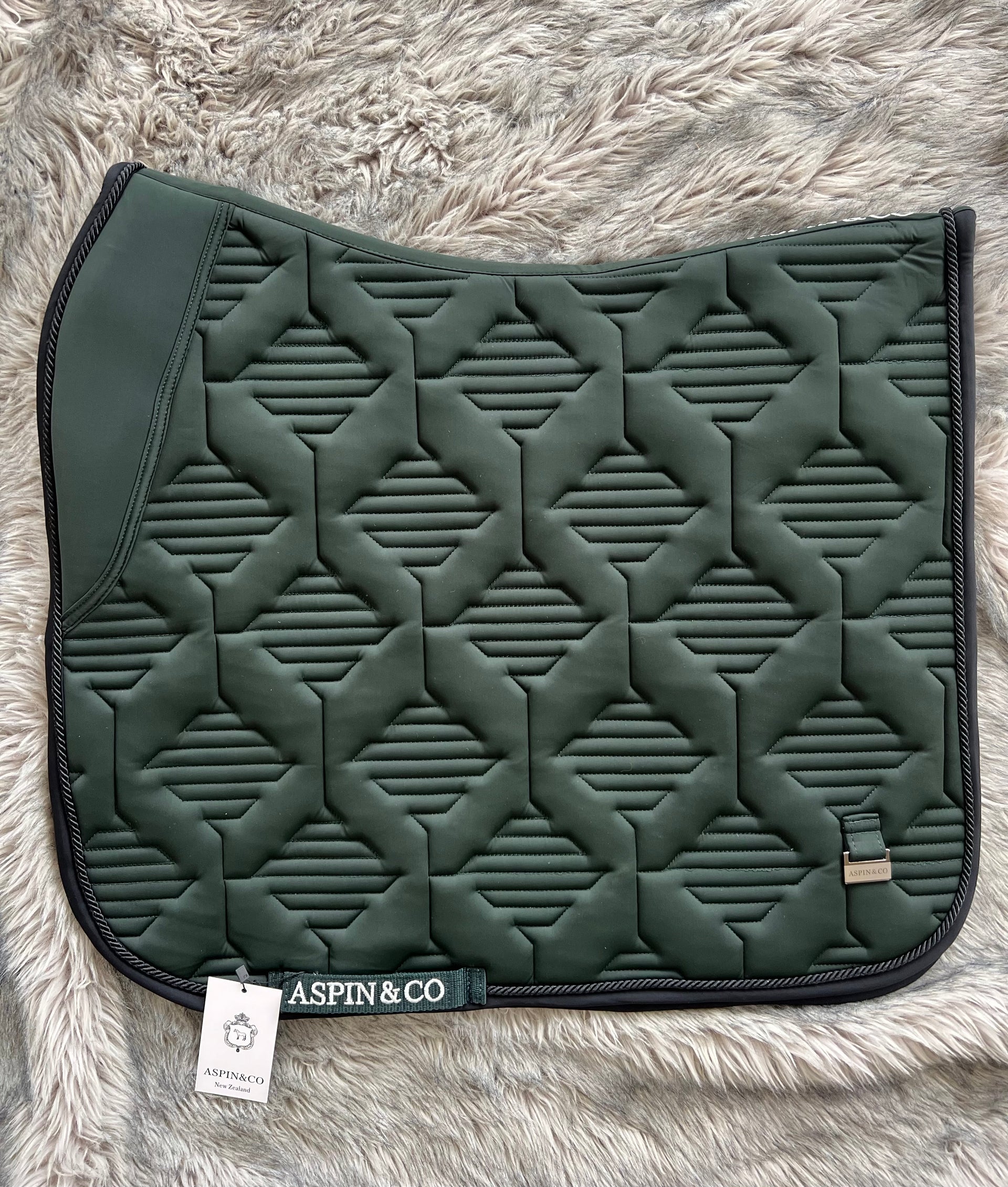 Ultra Comfort Saddle Blanket Dressage