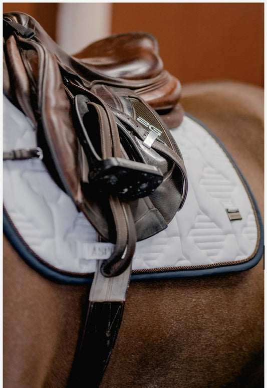 Ultra Comfort Saddle Blanket Jumping