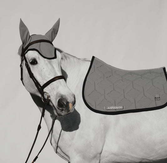 Ultra Comfort Saddle Blanket Jumping