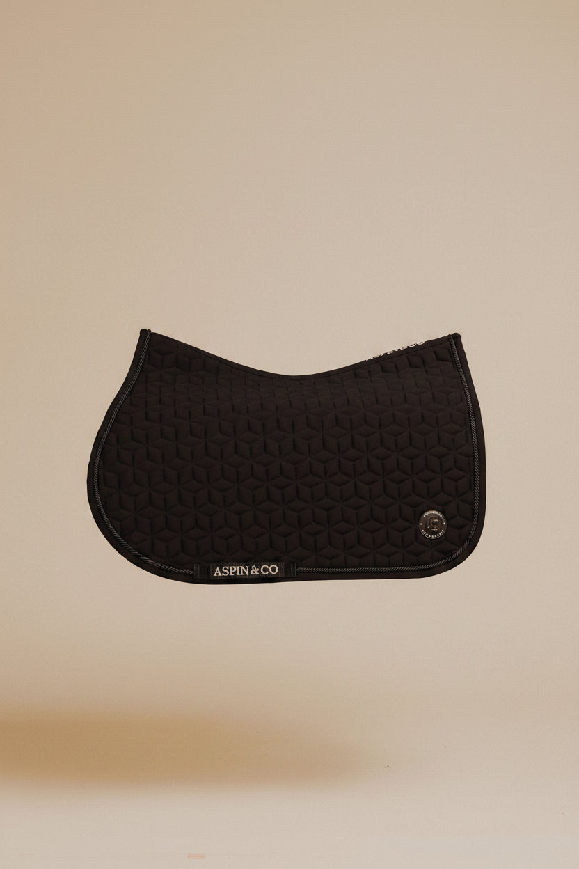 Black: Jumping / GP Saddle pad