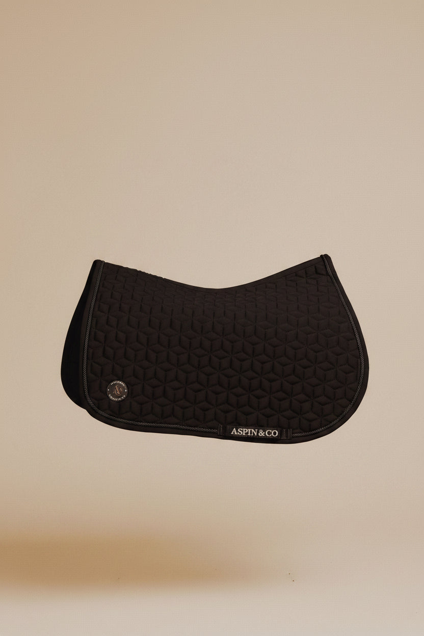 Black: Jumping / GP Saddle pad