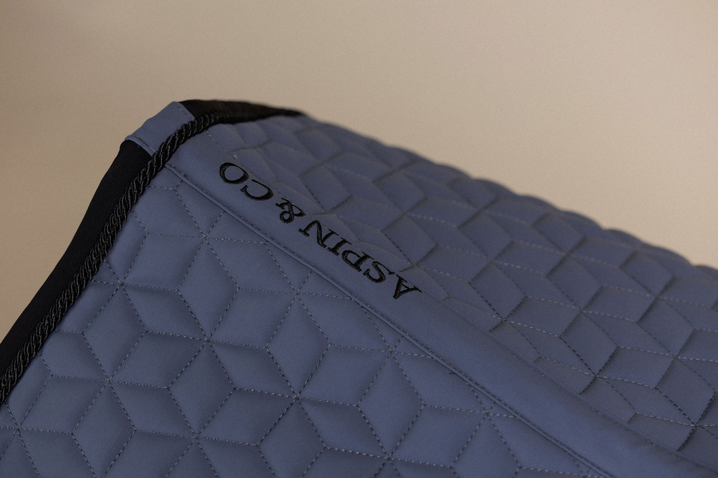 Bluebell: Dressage saddle pad (Full)