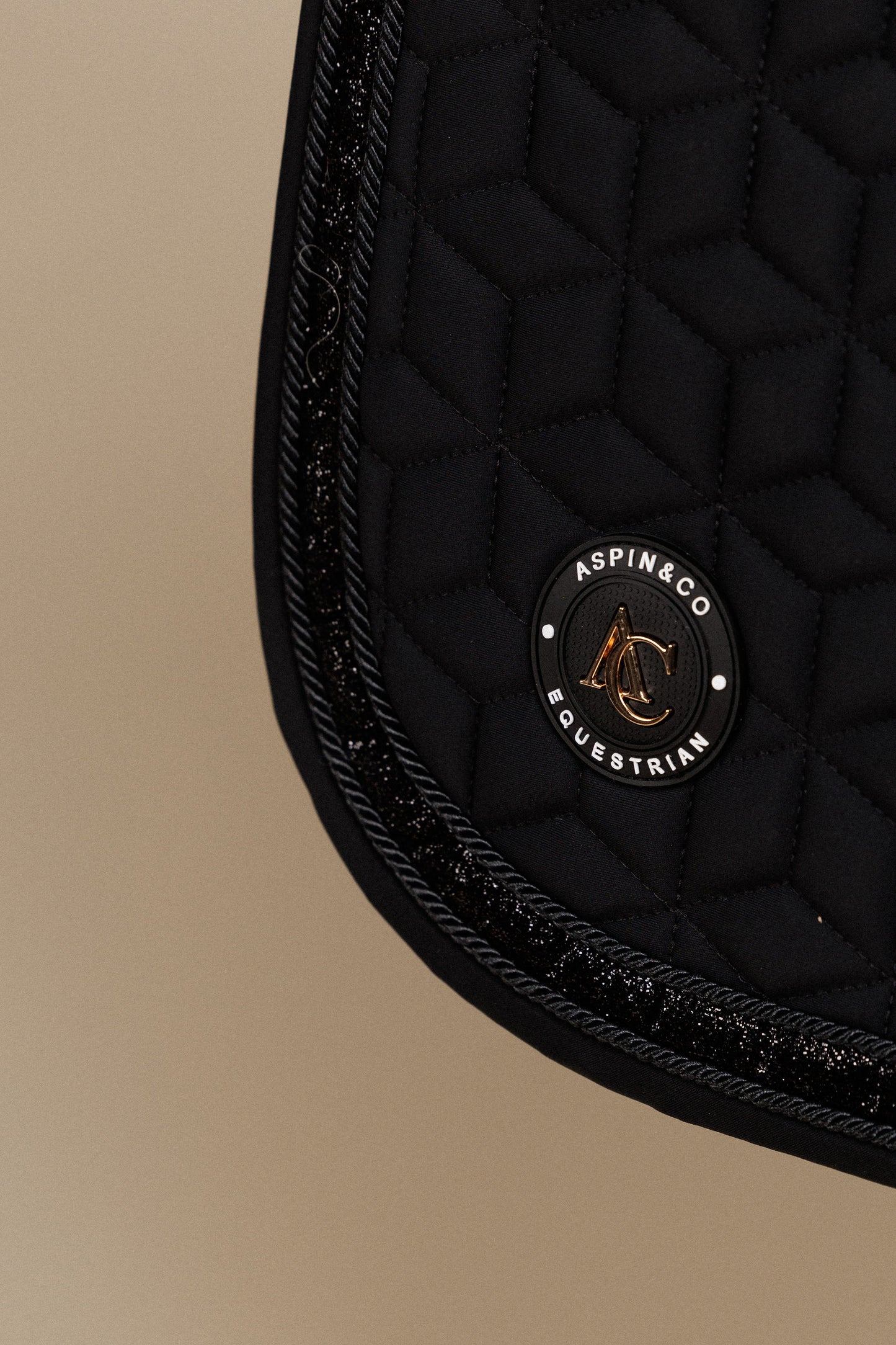 Black & Black sparkle: Jumping & GP saddle pad