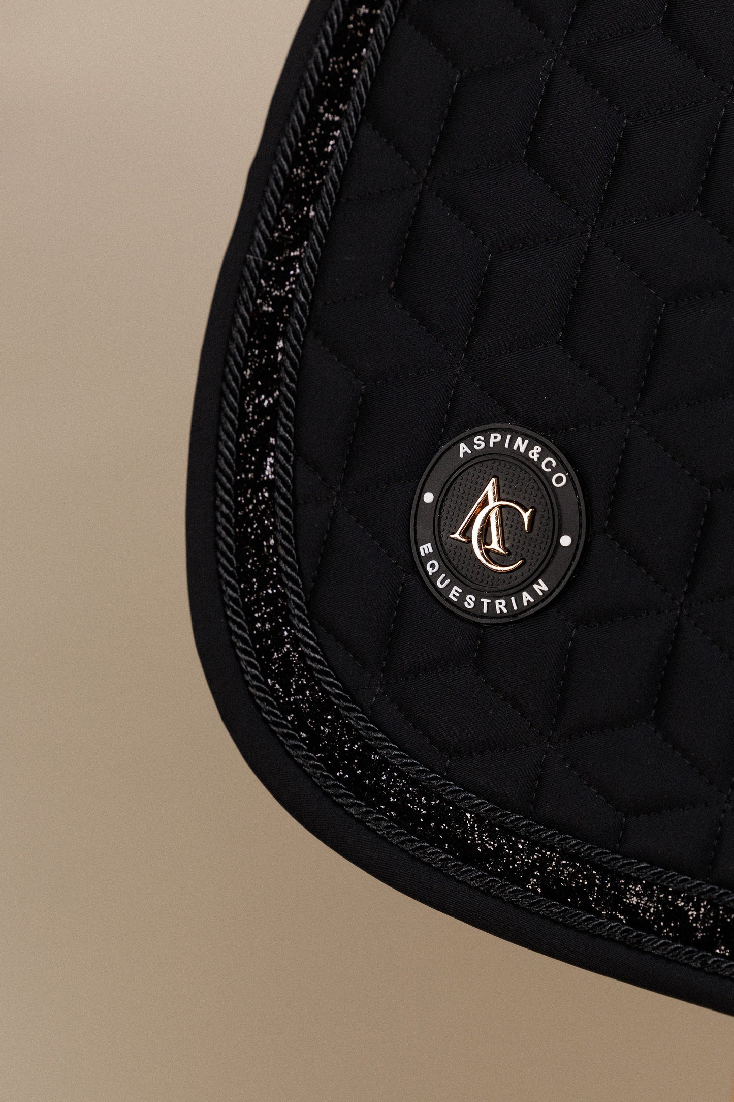 Black & Black sparkle: Jumping & GP saddle pad