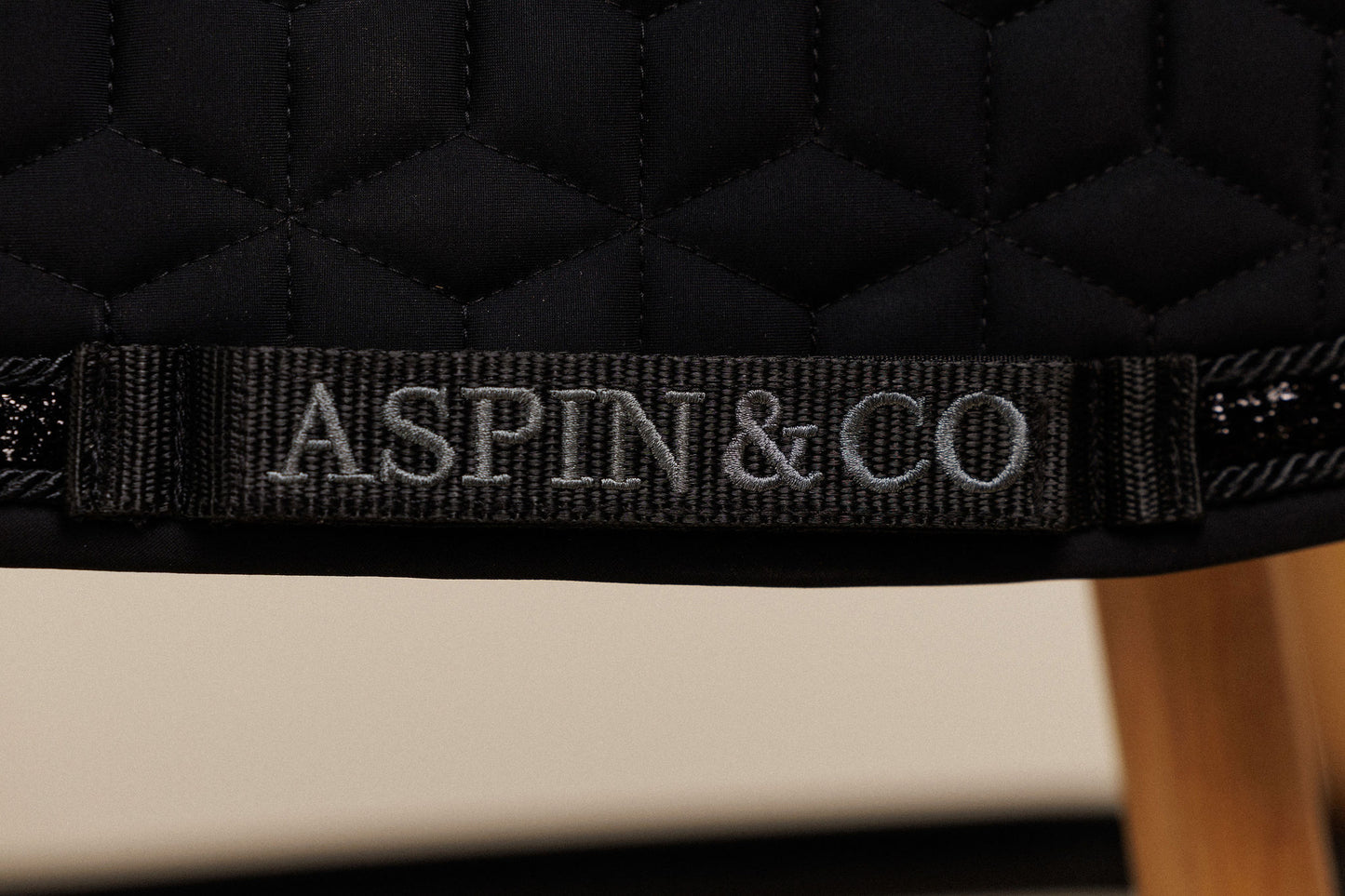 Black & Black sparkle: Jumping & GP saddle pad